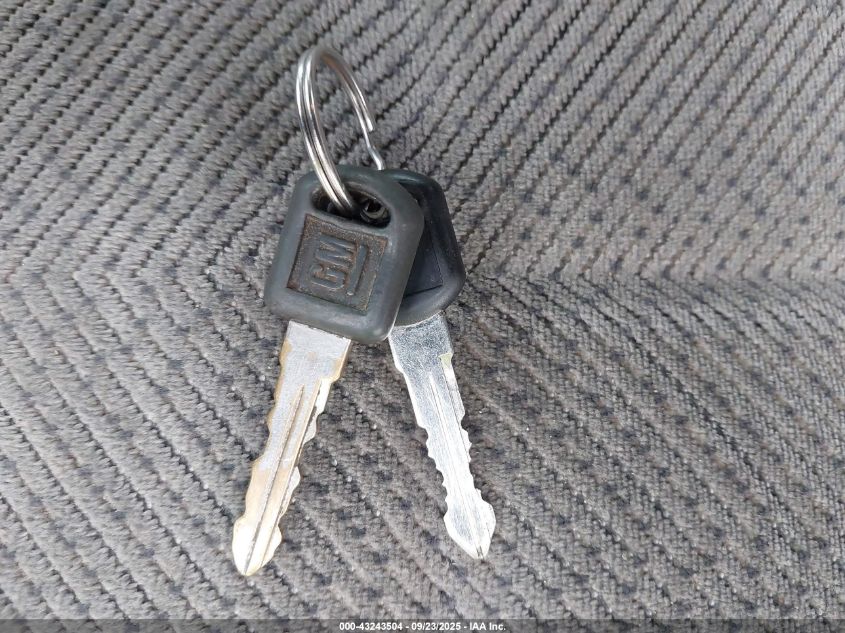 1998 GMC Sierra 1500 Sl Wideside VIN: 2GTEK19R6W1511460 Lot: 43243504