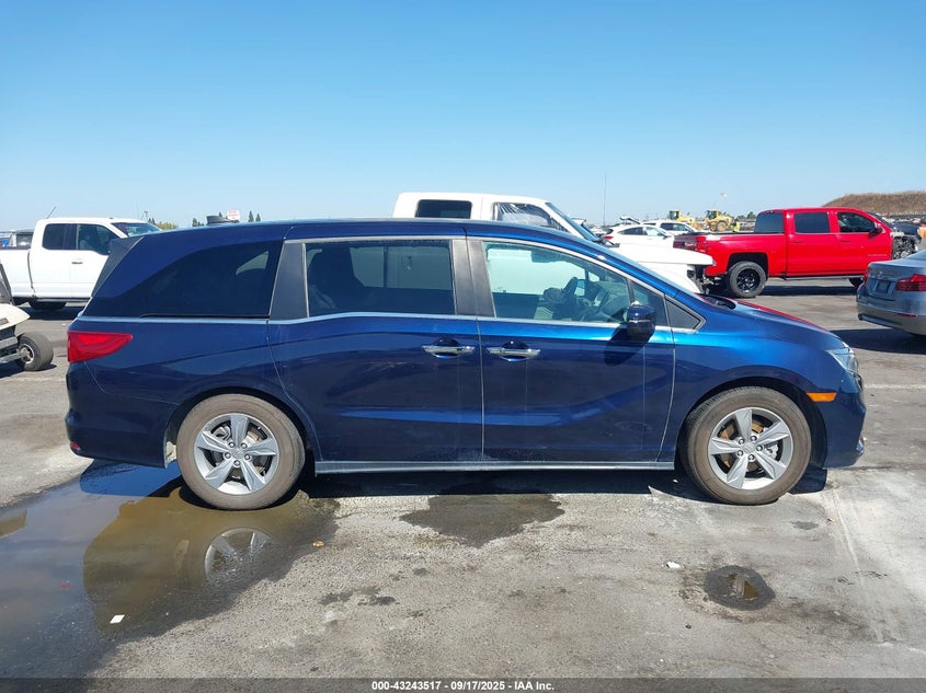 2018 HONDA ODYSSEY EX 5FNRL6H57JB015583