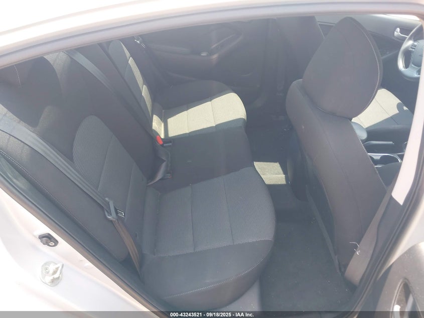 2018 KIA FORTE LX - 3KPFK4A73JE203352