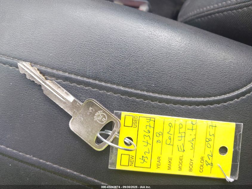 2008 Ford E-450 Cutaway VIN: 1FDXE45SX8DB20857 Lot: 43243674