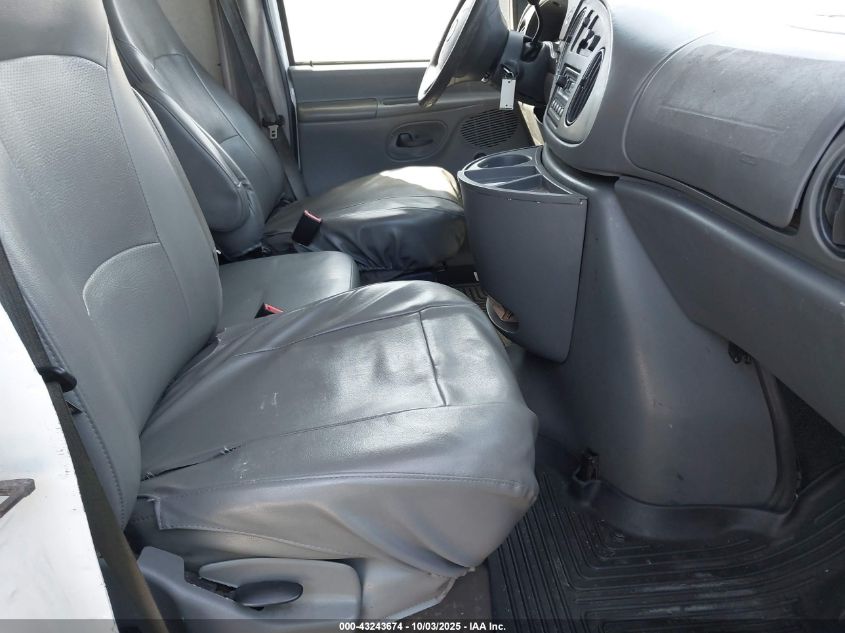 2008 Ford E-450 Cutaway VIN: 1FDXE45SX8DB20857 Lot: 43243674