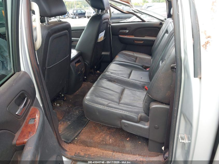 2011 Chevrolet Silverado 3500Hd Ltz VIN: 1GC4K1C89BF215699 Lot: 43243746