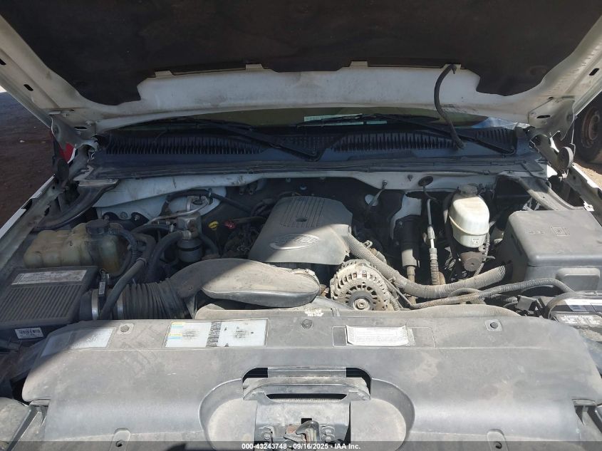 2006 Chevrolet Silverado 2500Hd Work Truck VIN: 1GCHC24U26E107274 Lot: 43243748