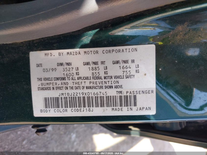1999 Mazda Protege Es VIN: JM1BJ2219X0166745 Lot: 43243769