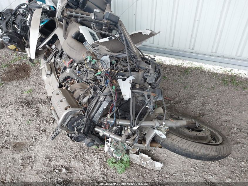 1998 Honda Gl1500 Se VIN: 1HFSC223XWA002897 Lot: 43243912