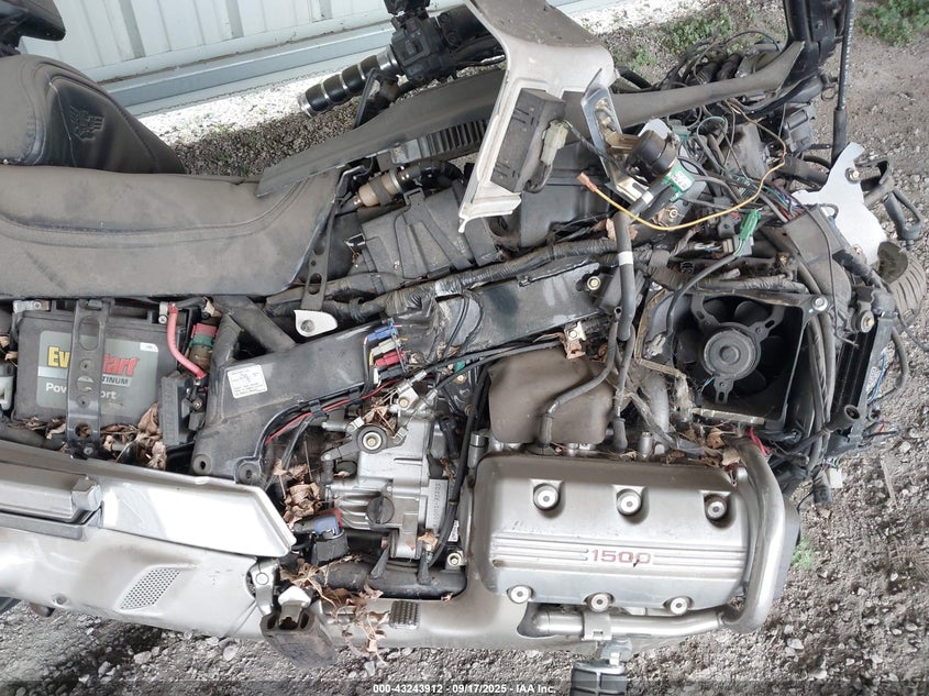 1998 Honda Gl1500 Se VIN: 1HFSC223XWA002897 Lot: 43243912