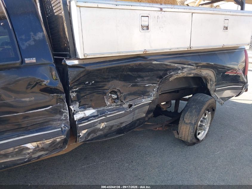 1996 Chevrolet Gmt-400 K2500 VIN: 1GCGK29R8TE141542 Lot: 43244136