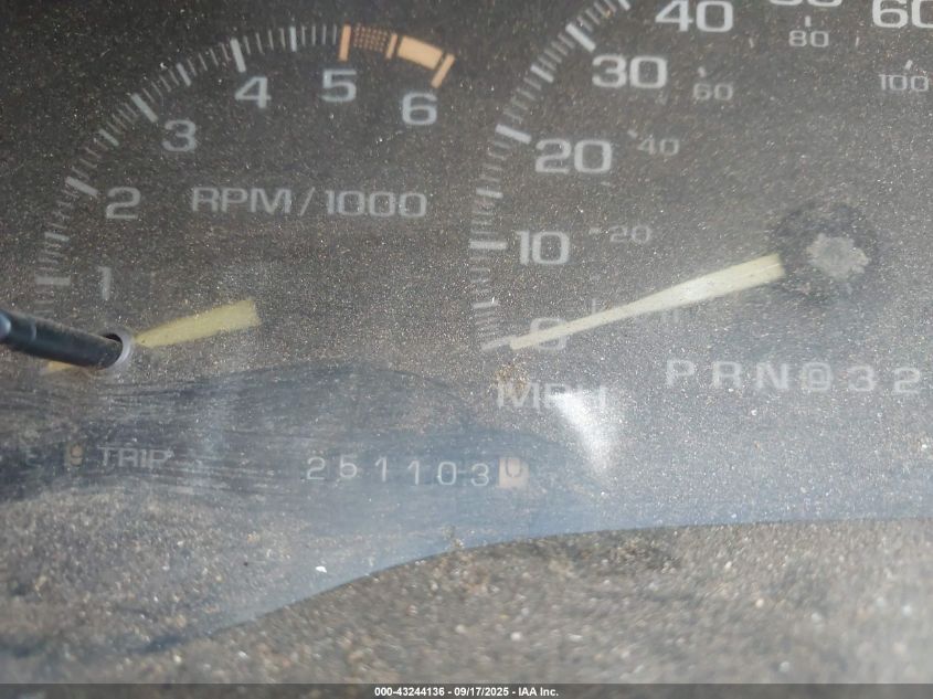 1996 Chevrolet Gmt-400 K2500 VIN: 1GCGK29R8TE141542 Lot: 43244136