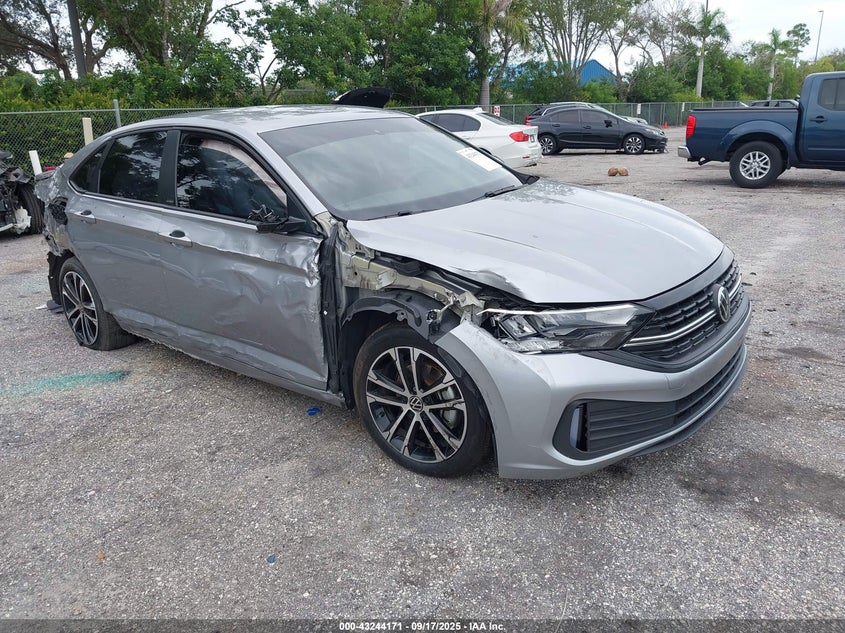 VOLKSWAGEN JETTA 1.5T SPORT