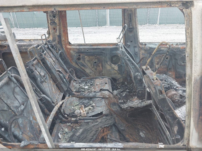 2016 LAND ROVER LR4 - SALAK2V65GA820028