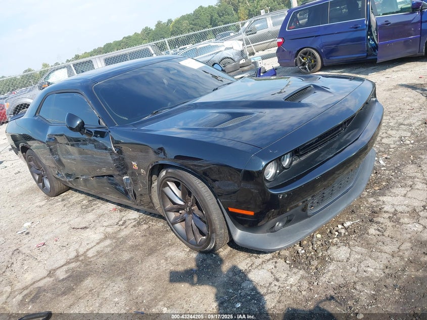DODGE CHALLENGER R/T SCAT PACK