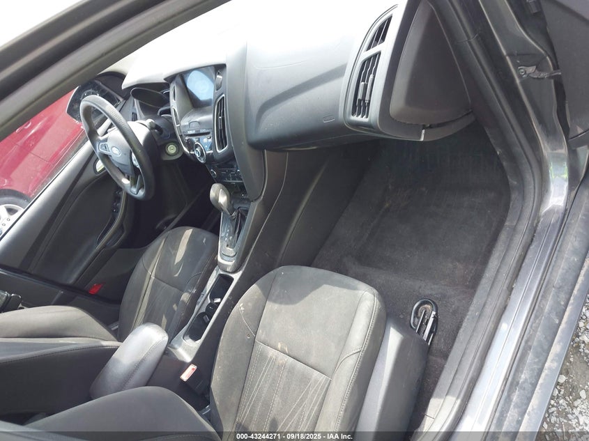 2017 FORD FOCUS SEL - 1FADP3H29HL302357