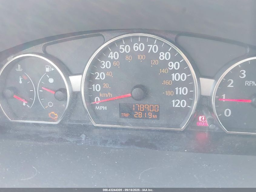 2007 Saturn Ion Ion 2 VIN: 1G8AJ55F57Z137625 Lot: 43244309