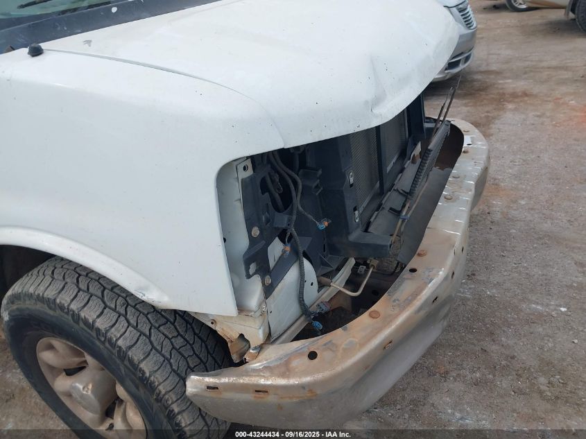 2004 Chevrolet Express VIN: 1GCGG25U841203123 Lot: 43244434