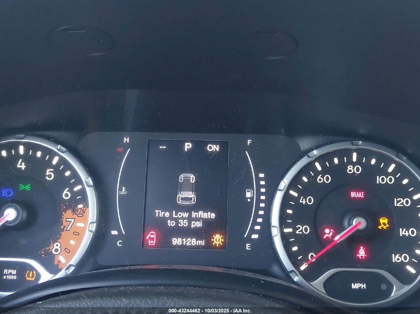 2018 Jeep Renegade Latitude 4X4 VIN: ZACCJBBB2JPJ17348 Lot: 43244462