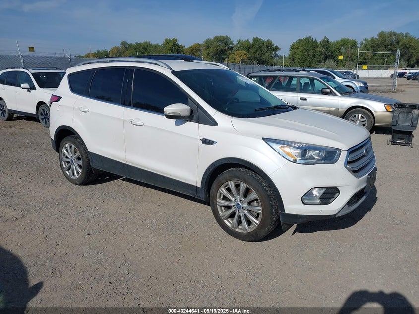 FORD ESCAPE TITANIUM