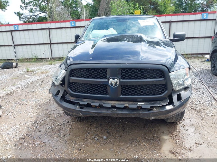 2019 Ram 1500 Classic Tradesman 4X2 6'4 Box VIN: 1C6RR6FG3KS722484 Lot: 43244665