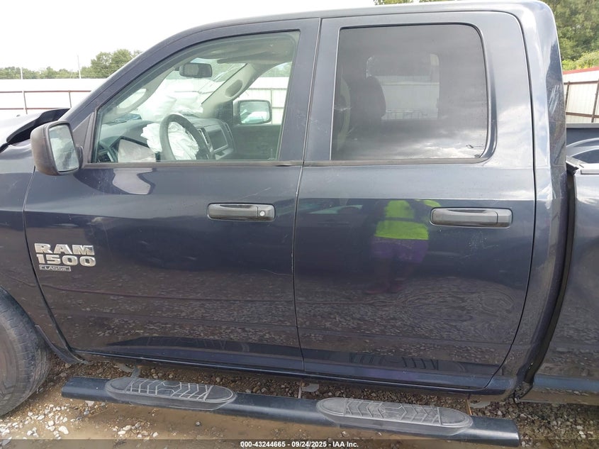 2019 Ram 1500 Classic Tradesman 4X2 6'4 Box VIN: 1C6RR6FG3KS722484 Lot: 43244665