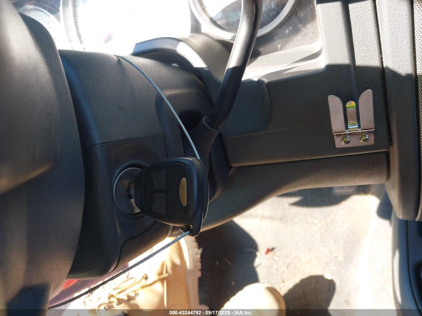 2007 Dodge Dakota Slt VIN: 1D7HE48K47S127579 Lot: 43244792