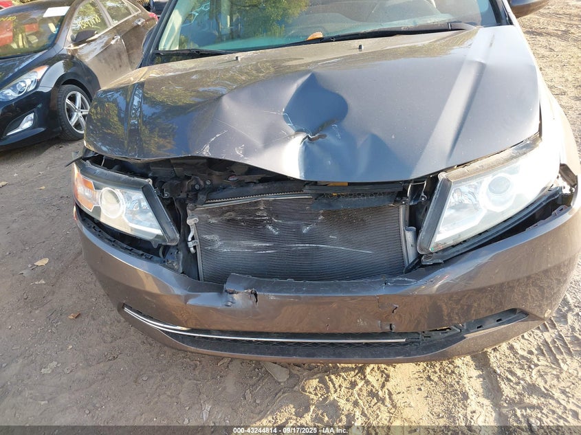 2016 HONDA ODYSSEY EX-L 5FNRL5H6XGB035631