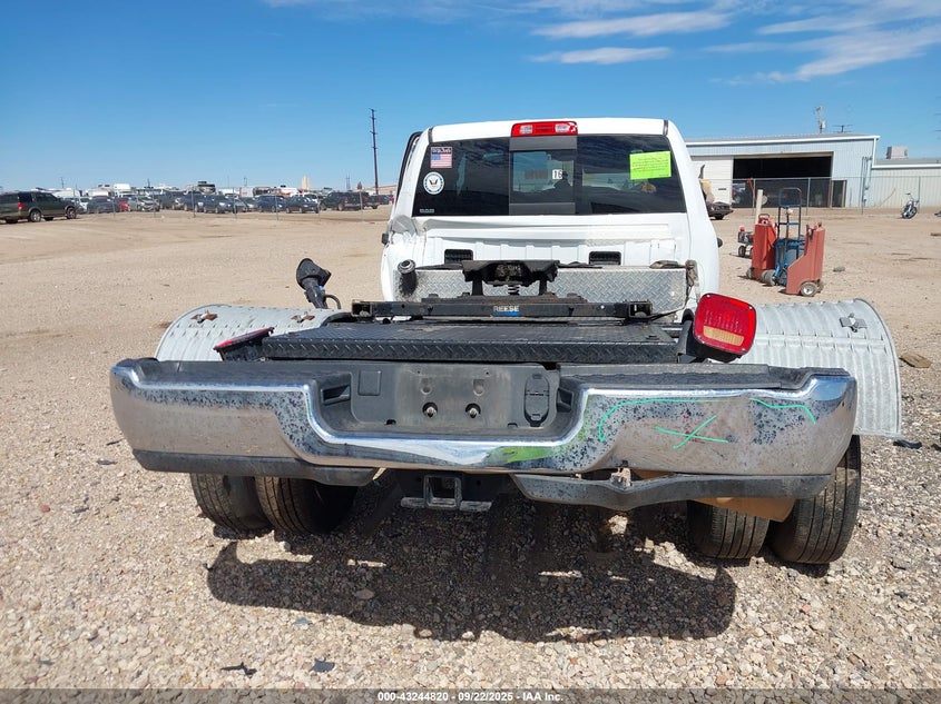 2022 Ram 3500 Tradesman 4X4 8' Box VIN: 3C63RRGLXNG377078 Lot: 43244820