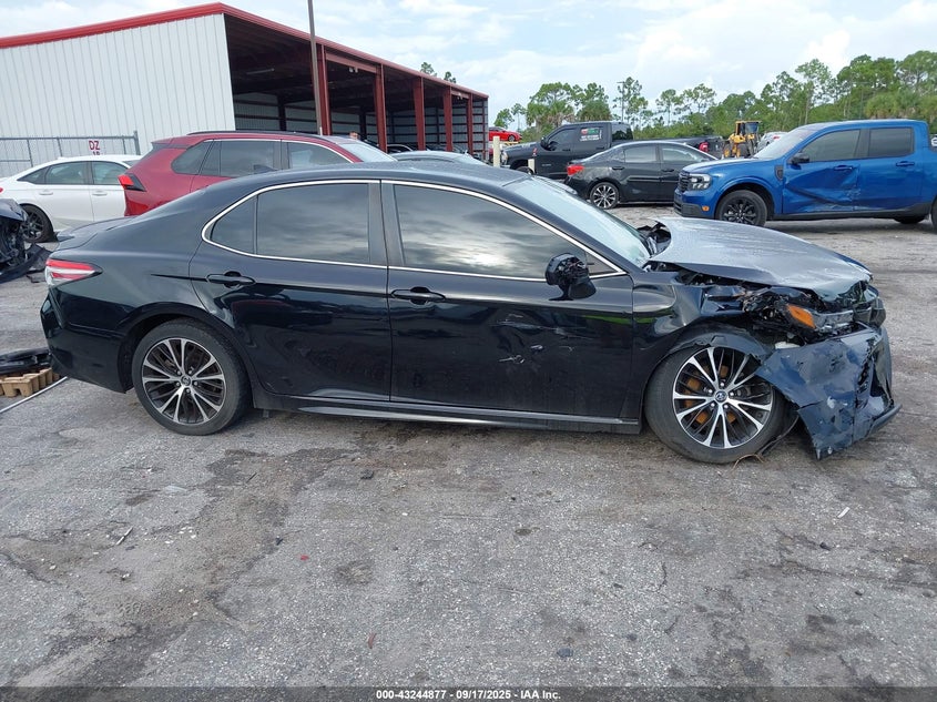 2019 TOYOTA CAMRY SE - 4T1B11HK1KU737295
