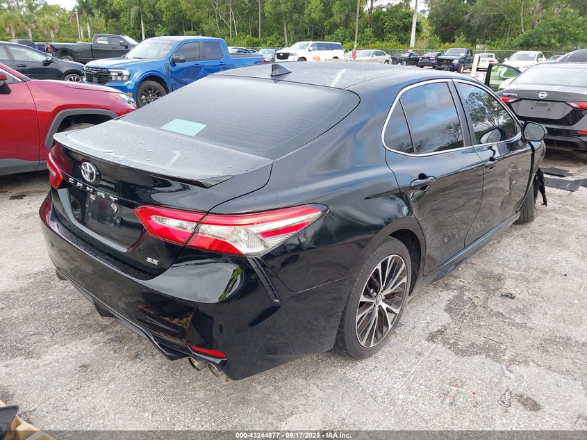 2019 TOYOTA CAMRY SE - 4T1B11HK1KU737295