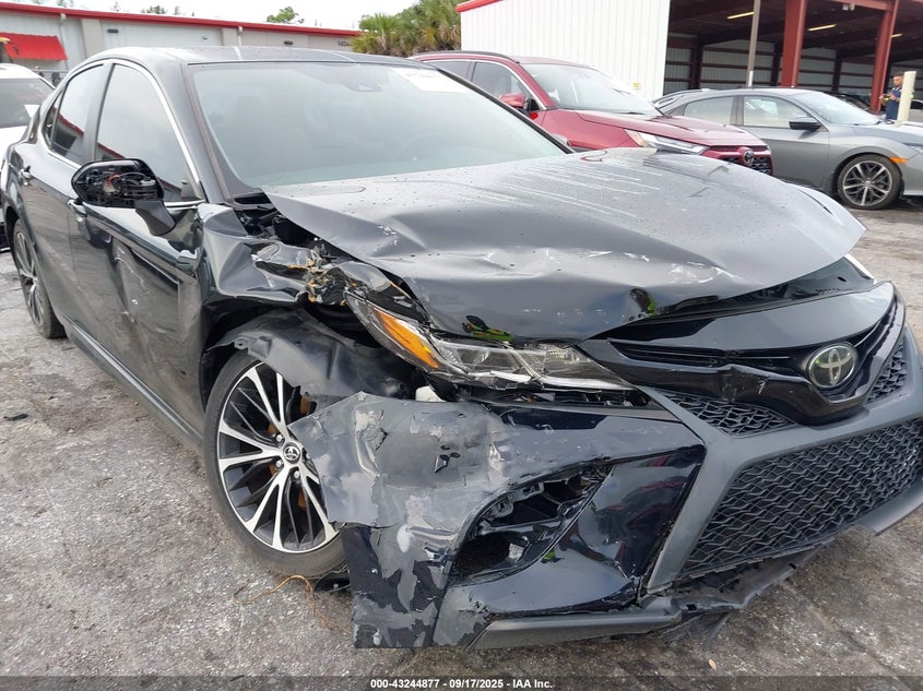2019 TOYOTA CAMRY SE - 4T1B11HK1KU737295