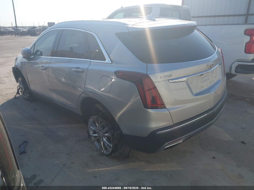 Vin: 1gykncrs5lz140491, lot: 43739428, cadillac xt5 fwd premium luxury 20203