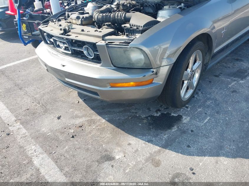 2008 Ford Mustang V6 Deluxe/V6 Premium VIN: 1ZVHT80N385111254 Lot: 43244920