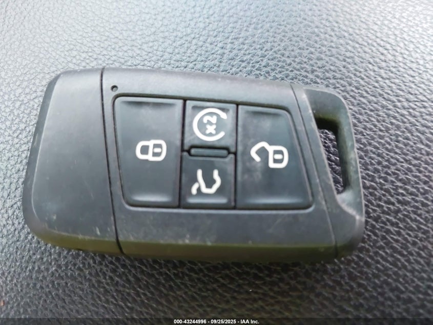 2023 VOLKSWAGEN TAOS 1.5T SE - 3VVVX7B29PM355900