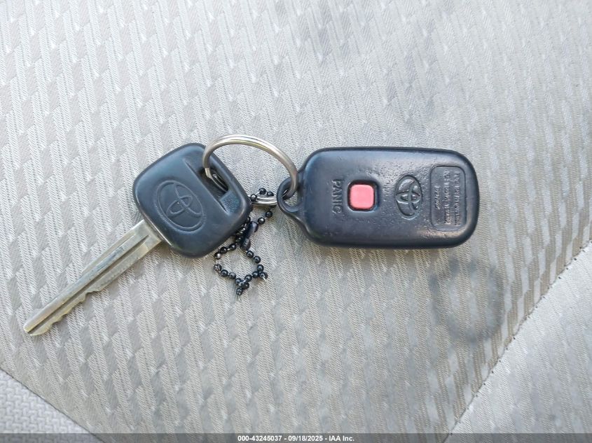 2005 Toyota Highlander V6 VIN: JTEGP21A950060424 Lot: 43245037