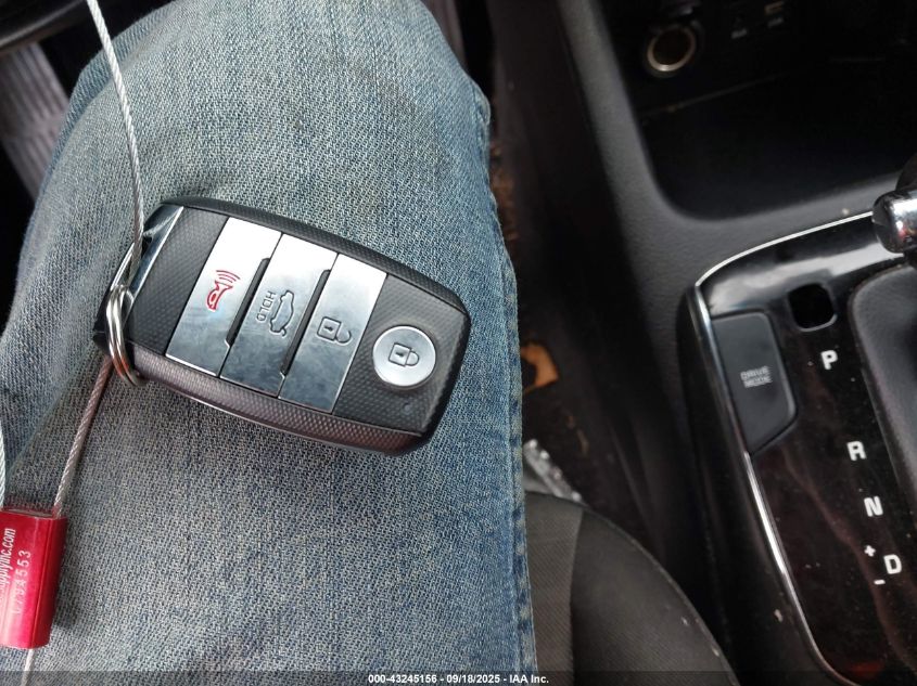 2018 Kia Forte S VIN: 3KPFL4A70JE213205 Lot: 43245156