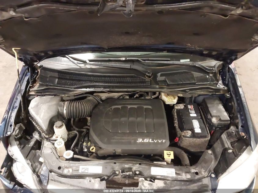 2013 Chrysler Town & Country Touring-L VIN: 2C4RC1CG1DR570999 Lot: 43245174