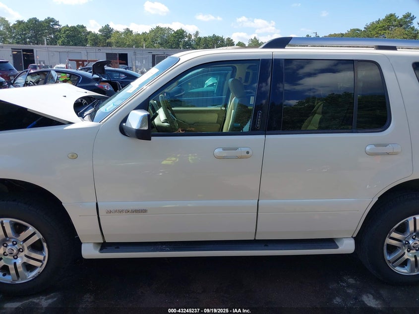 2008 Mercury Mountaineer Premier VIN: 4M2EU48858UJ15655 Lot: 43245237