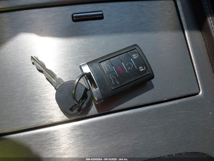 2010 Cadillac Escalade Esv Platinum Edition VIN: 1GYUKKEF8AR133536 Lot: 43245284