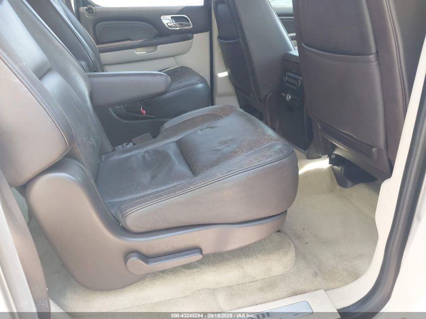 2010 Cadillac Escalade Esv Platinum Edition VIN: 1GYUKKEF8AR133536 Lot: 43245284