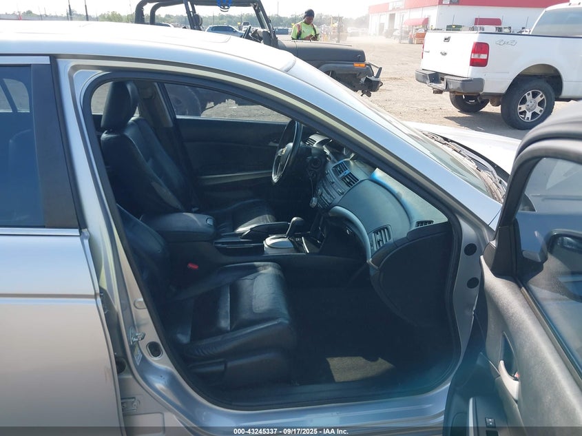 1HGCP26899A127033 2009 HONDA ACCORD photo no. 5
