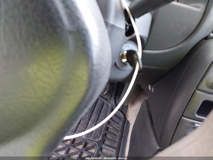 1997 Saturn Sl Sl1 VIN: 1G8ZH5281VZ329304 Lot: 43245357