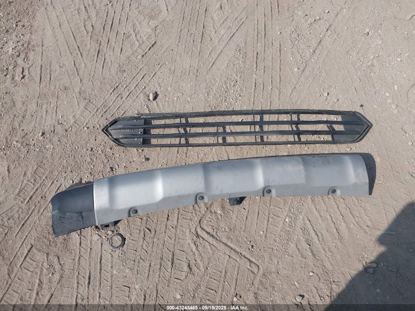 2017 Subaru Outback 3.6R Limited VIN: 4S4BSENC3H3402393 Lot: 43245465