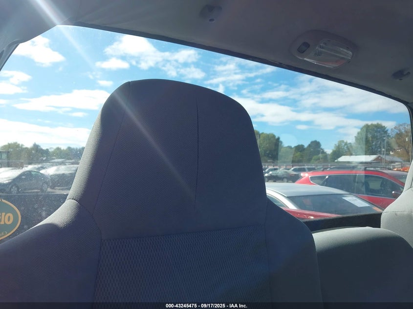 2004 Ford F-250 Xl/Xlt VIN: 1FTNF21L44EC29430 Lot: 43245475