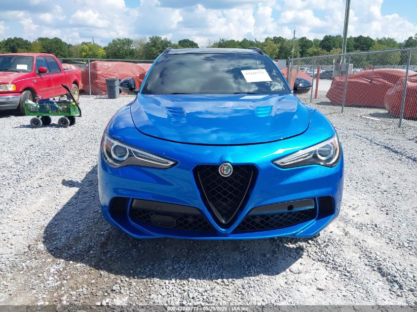 2022 Alfa Romeo Stelvio Quadrifoglio Awd VIN: ZASPAKEV9N7D51457 Lot: 43245773
