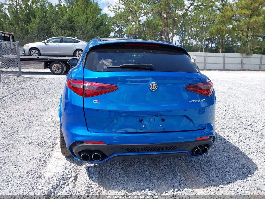 2022 Alfa Romeo Stelvio Quadrifoglio Awd VIN: ZASPAKEV9N7D51457 Lot: 43245773