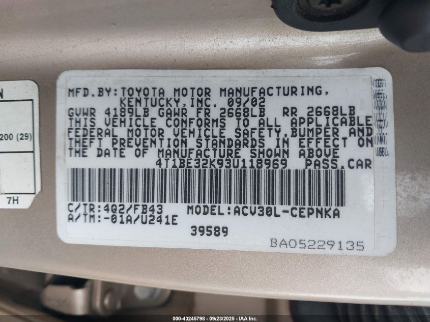 2003 Toyota Camry Le VIN: 4T1BE32K93U118969 Lot: 43245798