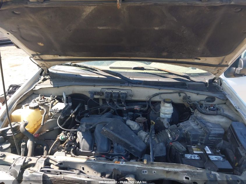 2005 Ford Escape Xlt VIN: 1FMYU93125DA16888 Lot: 43245800