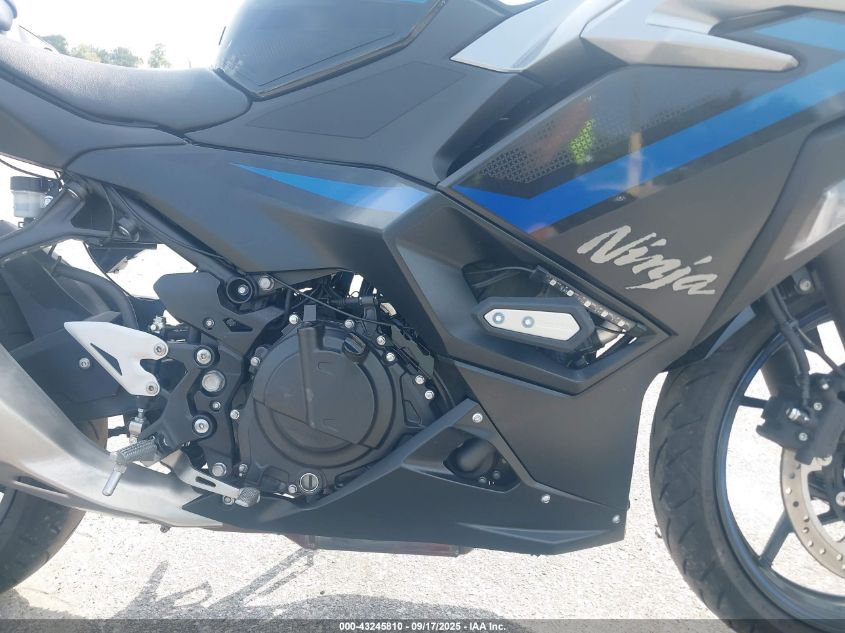 2025 Kawasaki Ex500 A/B VIN: ML5EXGJ13SDA53673 Lot: 43245810