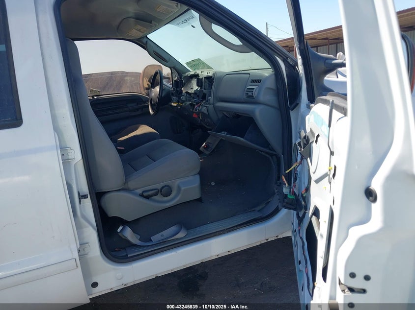 1FTSW21P06EB55500 2006 FORD F250 photo no. 5