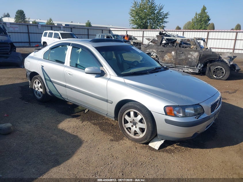 2004 Volvo S60 2.5T Awd