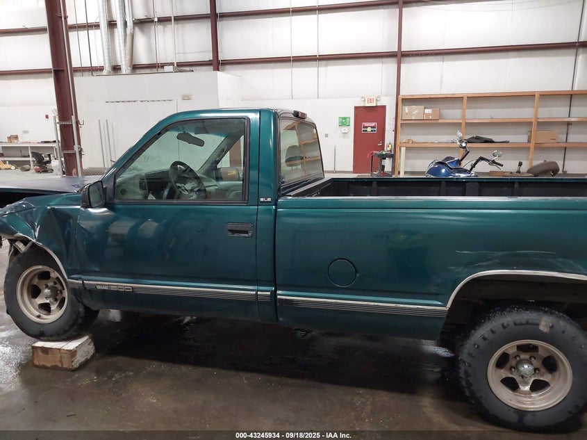 1996 GMC Sierra C1500 VIN: 1GTEC14M2TZ528378 Lot: 43245934