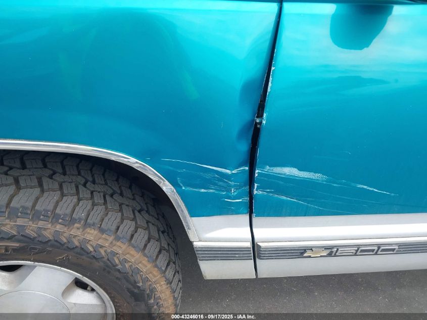 1996 Chevrolet Gmt-400 K1500 VIN: 2GCEK19R5T1152890 Lot: 43246016